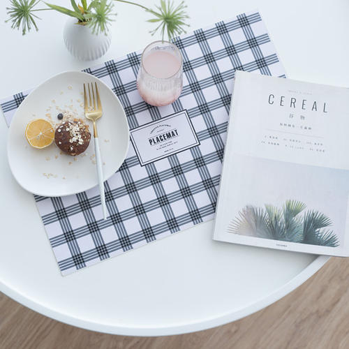 1610607663586163.jpg Ins風(fēng)印花餐墊1.jpg