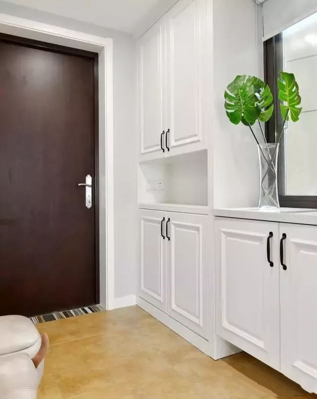 鞋柜內(nèi)部尺寸規(guī)格是多少？牢記攻略裝出新態(tài)度