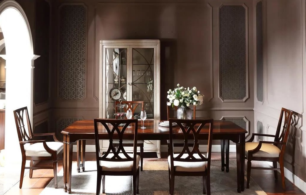 餐桌選購攻略，尺寸大小、材質種類、注意事項你都知道嗎？